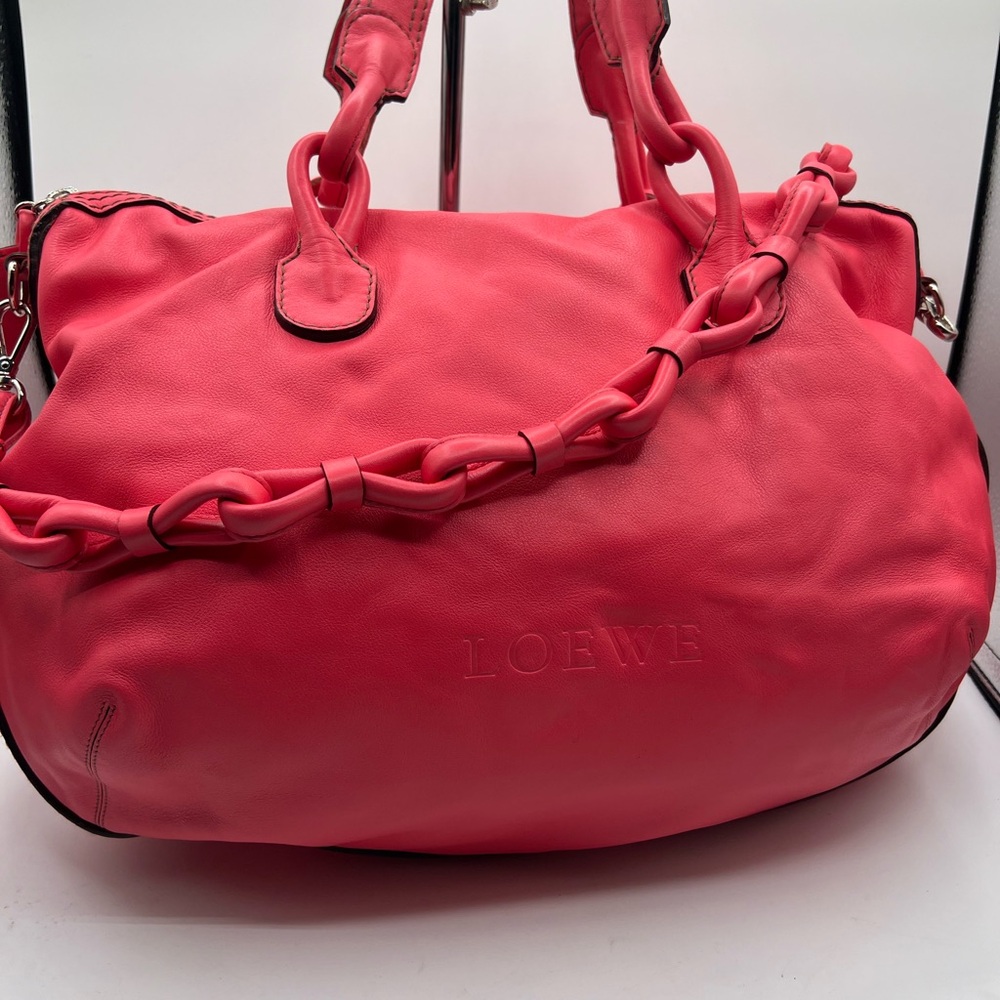 🔥Loewe authenticated 2way shoulder leather bag…EUC STUNNING!! - Picture 2 of 15